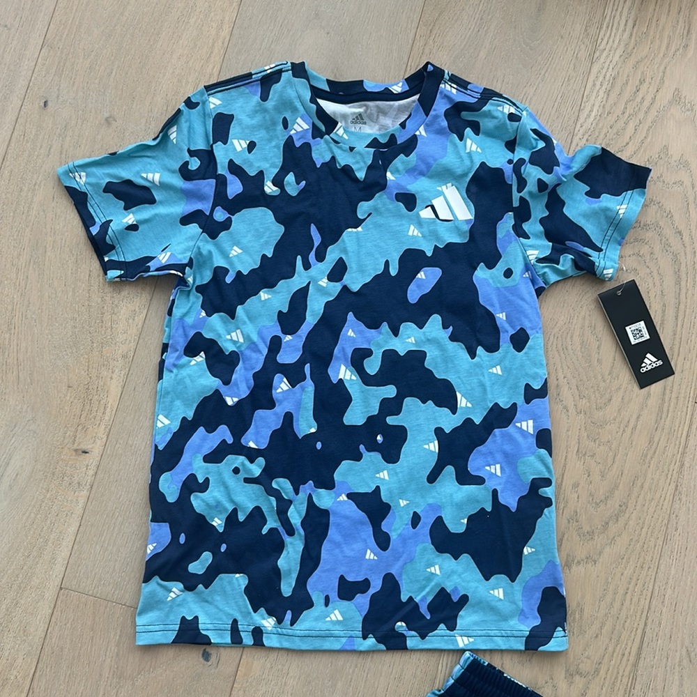 Adidas set - Picture 2 of 3